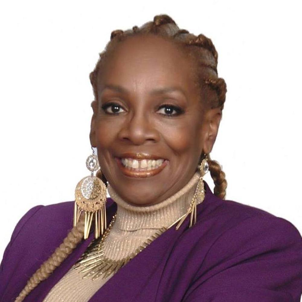 Meet your Posher, Dawn breedon